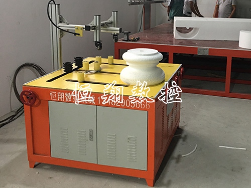 欧式构件切割机的操作事项与泡沫线条切割机的故障表现